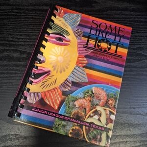 🖤 Free W Bundle 1990s South Texas Cookbook